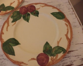 Vintage Franciscan apple dinnerware hand painted set of 6 large 8 inch bread and butter desert salad luncheon plates made in USA