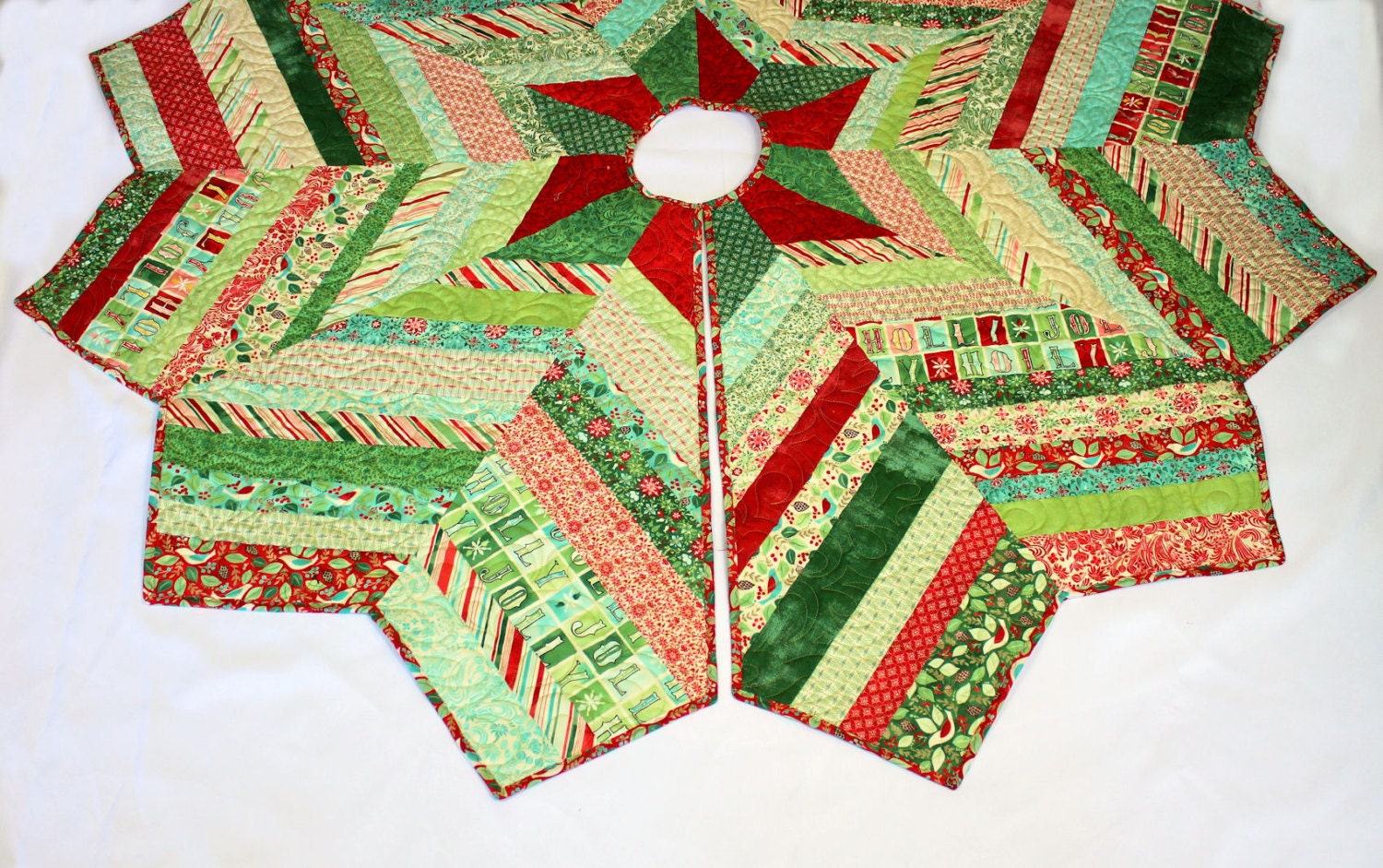 large-christmas-tree-skirt-quilt-evergreen-by-basic-grey