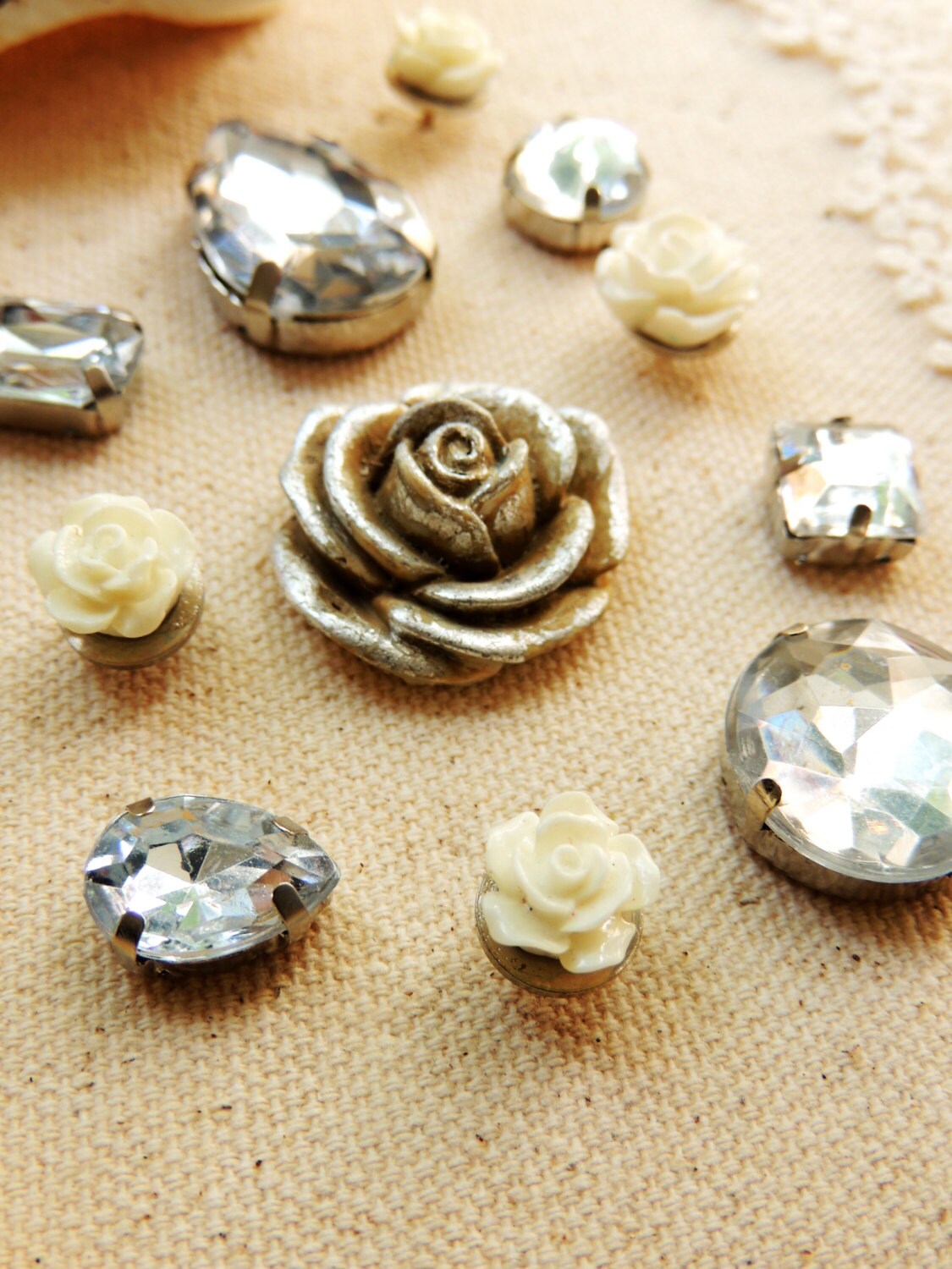 PUSH PINS Pushpins Thumbtacks Decorative Thumb Tack Flower