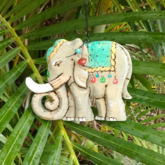 elephant ornaments lucky