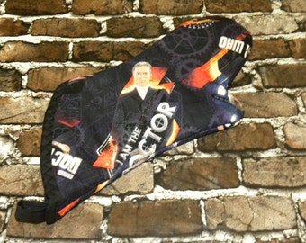 Dr Who #12 Inspired Oven Mitt/ Home Decor/ Kitchen Decor/ Housewarming Gift/ Birthday Gift/ Gift for Nerds/ Hostess Gift/ Christmas gift
