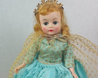 Madame Alexander SLEEPING BEAUTY, 1959, Disney Exclusive, 10" Cissette Body, Vintage Collectible Disneyana, Doll
