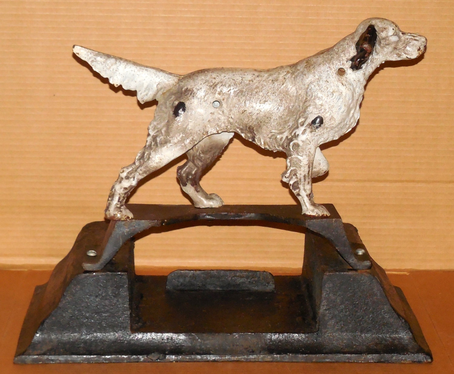 Vintage Hubley 1900's Cast Iron Pointer Dog Boot Scraper