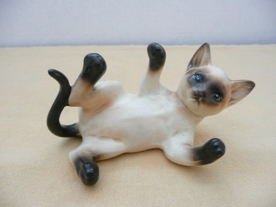 lefton siamese cat