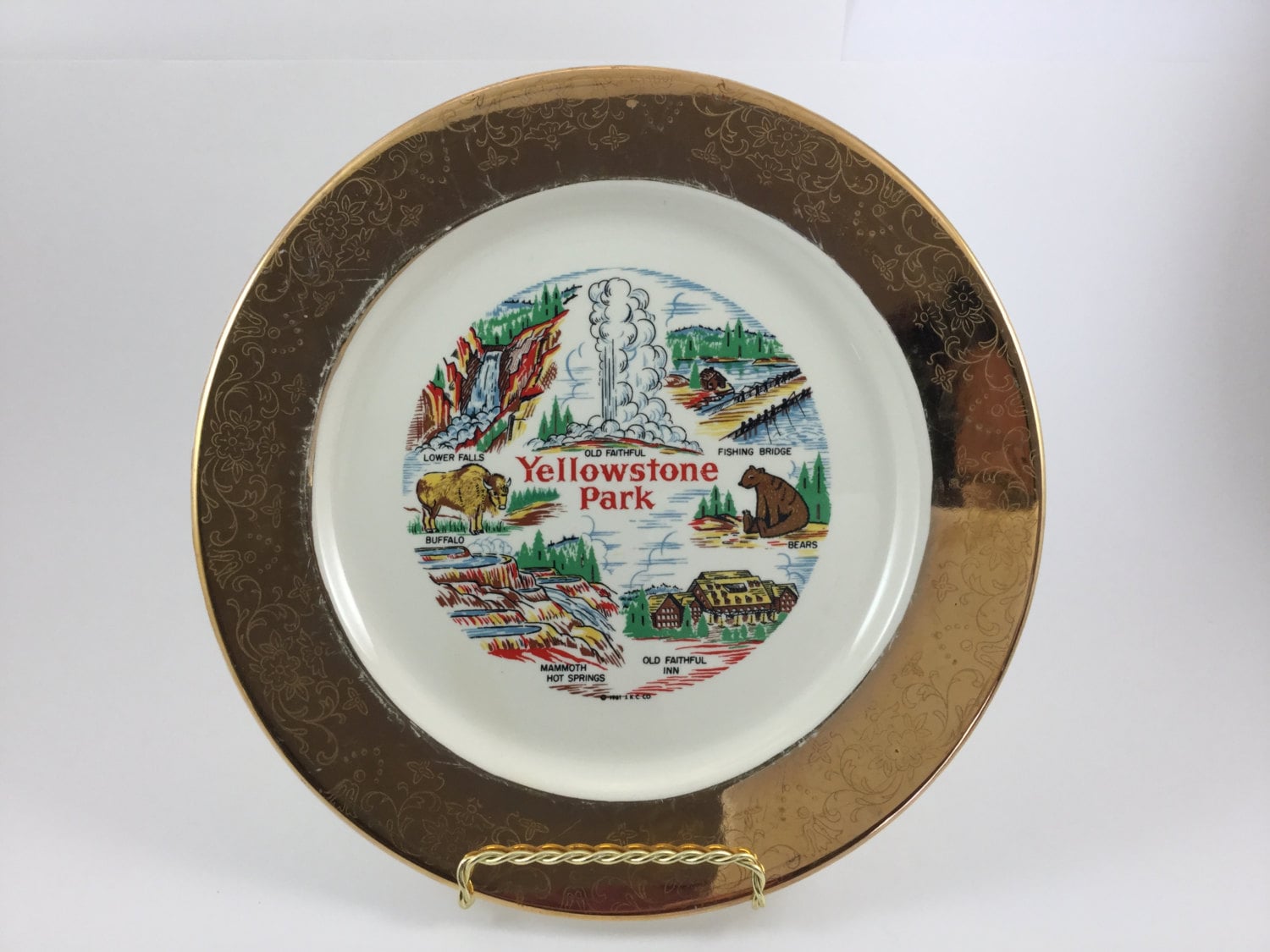 Vintage Yellowstone Park Souvenir Plate Gold Trim