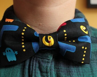 Pacman Bowtie / Bow tie - fun, retro, 80s, arcade game