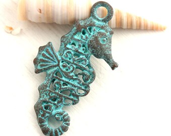 Large Seahorse Double sided pendant, Filigree, Verdigris patina, Greek meal casting seahorse charm - 1Pc - F491