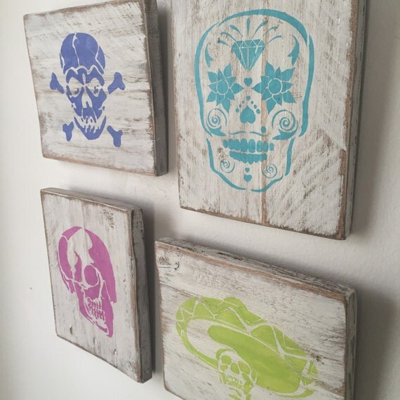 Skull Wall Hangings 4 piece by shoponelove on Etsy