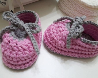 Crochet baby booties made from 100% cotton