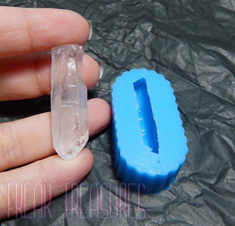 Rubber silicone crystal quartz mold for resin casting. CM09