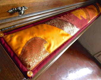 path of keyboard - protects keyboard - piano keyboard cover