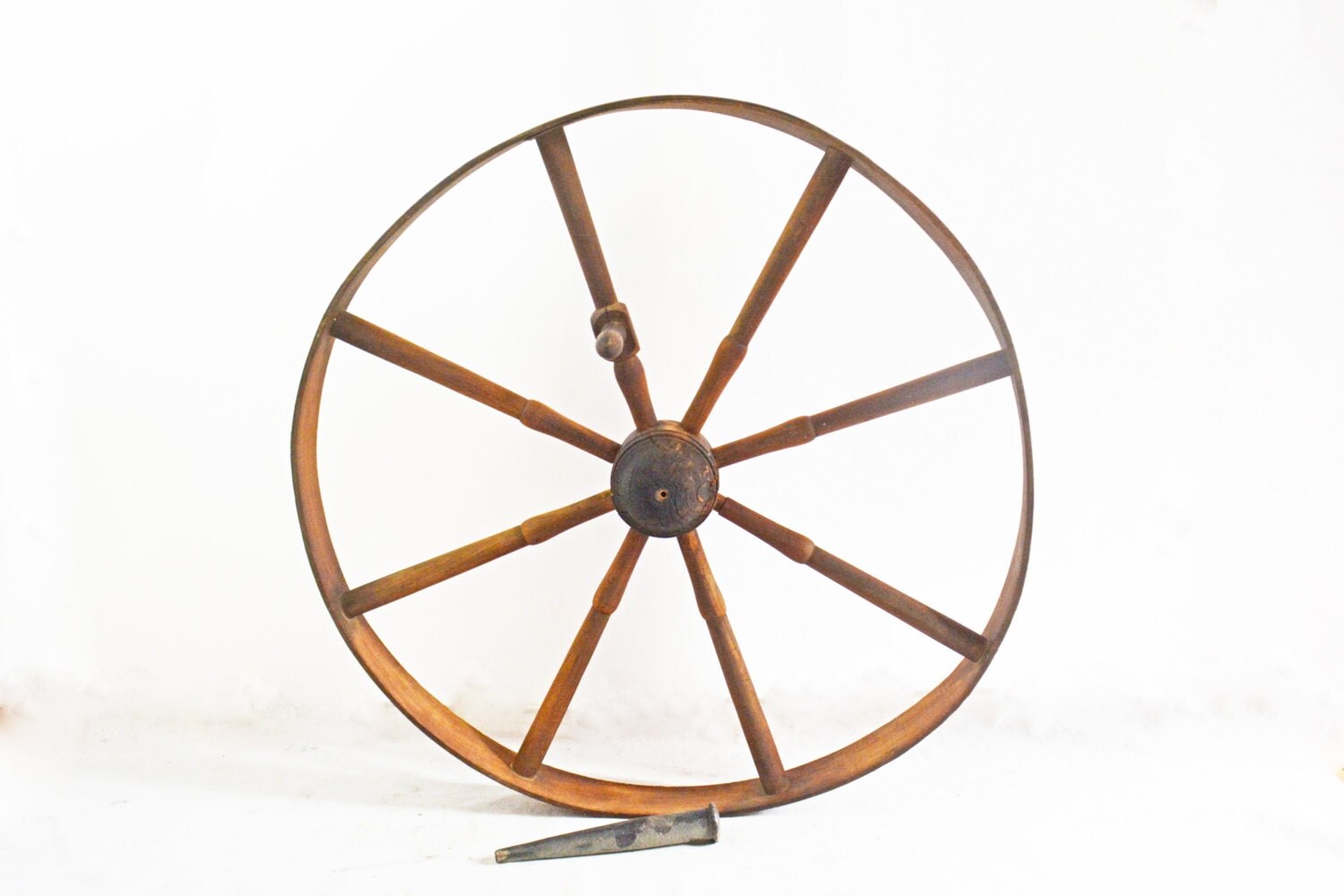 Vintage Wooden Wheel Wooden Spinning Wheel by Vintassentials
