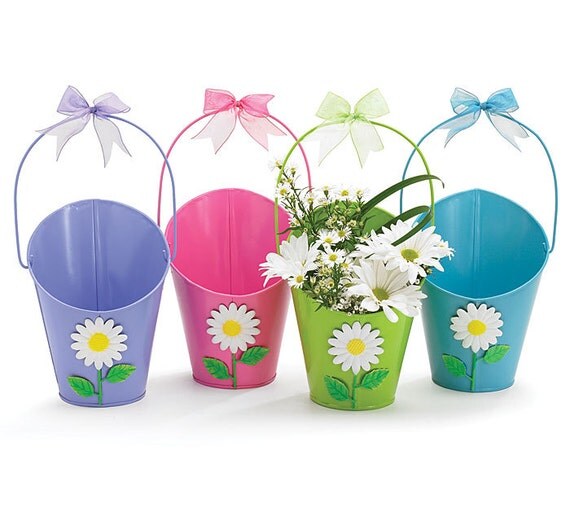 Lavender Hand Painted Tin Pail with Daisy Design Great for