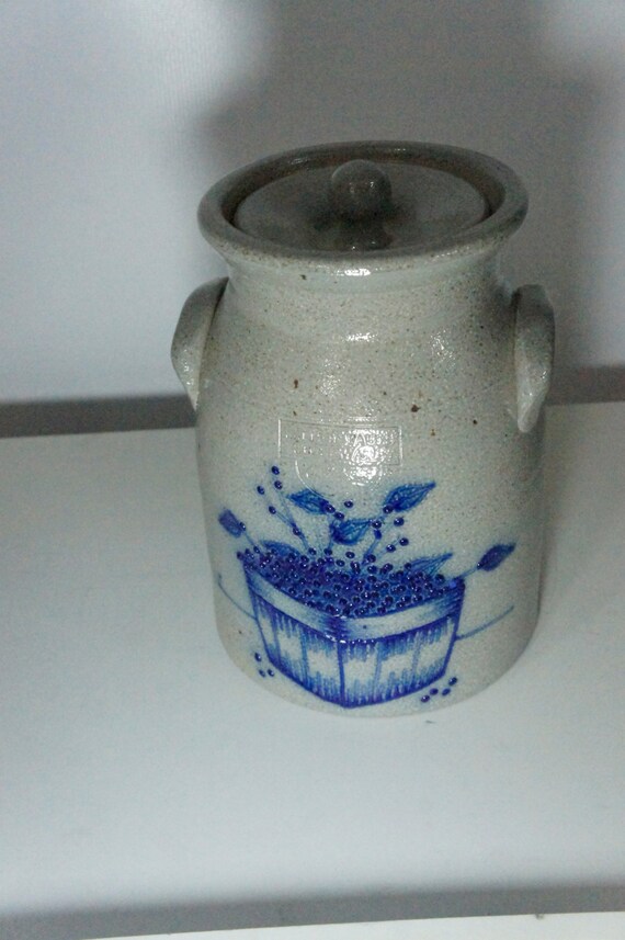 vintage 1989 Salmon Falls Stoneware Salt Glazed Crock with Lid