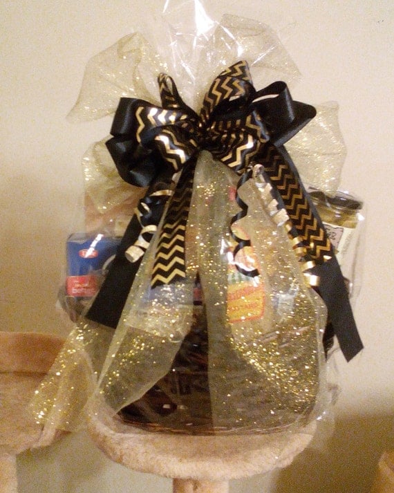 Black and gold gift basket by LeisureDelights on Etsy