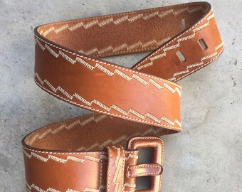 Vintage cognac vachetta leather belt stitch detail bohemian basic gypsy traveller S/M