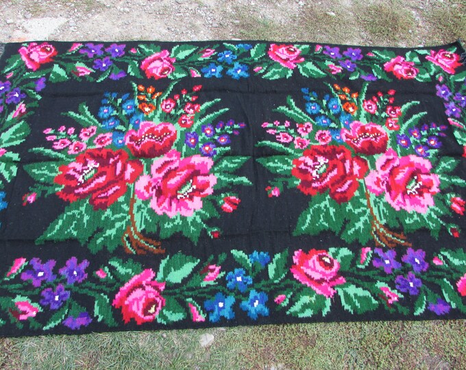 Bessarabian Kilim. Vintage Moldovan Kilim,Floor Rugs Handmade 45 years old, handmade. Floral Rugs Carpets, Eco-Friendly. kom1