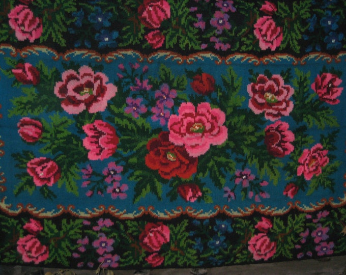 Bessarabian Kilim. Vintage Kilim, Handmade 50 years old, handmade.rose carpet, Ukrainian, Bessarabian carpet, ber