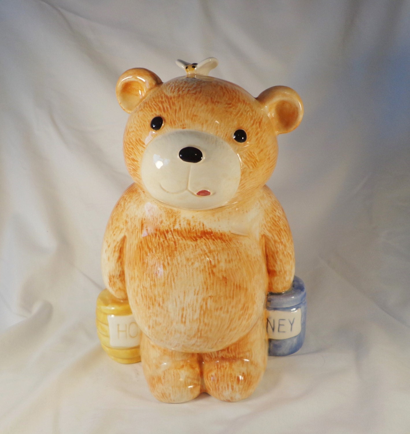 COOKIE JAR Golden Bear with the Honey Pot