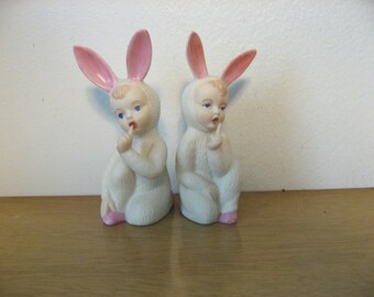 Set of 2 Holland Mold bunny kids with a secret. Kitschy cute retro bunny suits.