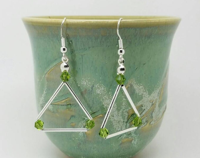 Green Swarovski triangle earrings/Glamourous earrings/silver green earrings/symmetric earrings/silver triangle stud/triangle jewellery