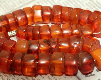 53.7 g. Vintage Natural Baltic Amber Honey Color Tablet Beads Necklace q