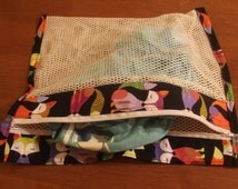 Multicolored fox zippered mesh laundry/delicate/lingerie bag