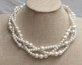 Ivory Pearl Necklace,Wedding necklace,Glass Pearl Necklace,Triple Pearl Necklace,Wedding Jewelry,Bridesmaid necklace,Ivory pearl necklace,