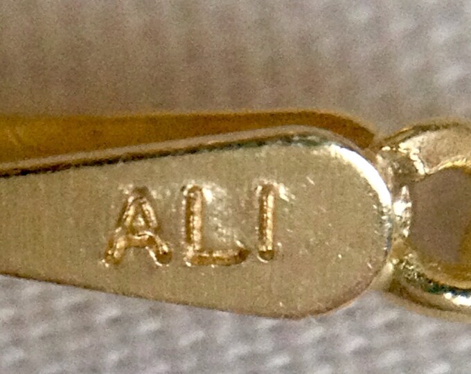Storewide 25% Off SALE Beautiful Vintage 10k Yellow Gold ALI Designer Signed Bracelet Chain Featuring Elegant Petite Style Finish