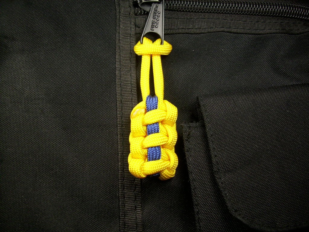 Custom Paracord Zipper Pull Custom Parachute cord Zipper