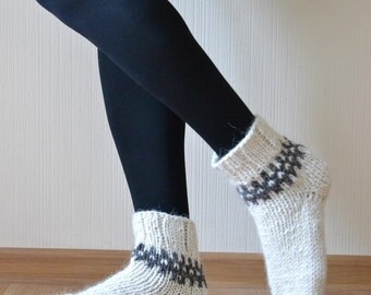 Wool socks women Gift for wife Knit socks Womens socks Wool socks Handknit socks Winter socks Chunky socks Gift for sister Knitted socks