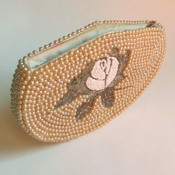 Vintage 1950s Pearl Beaded Clutch Purse Rose Pattern Bridal