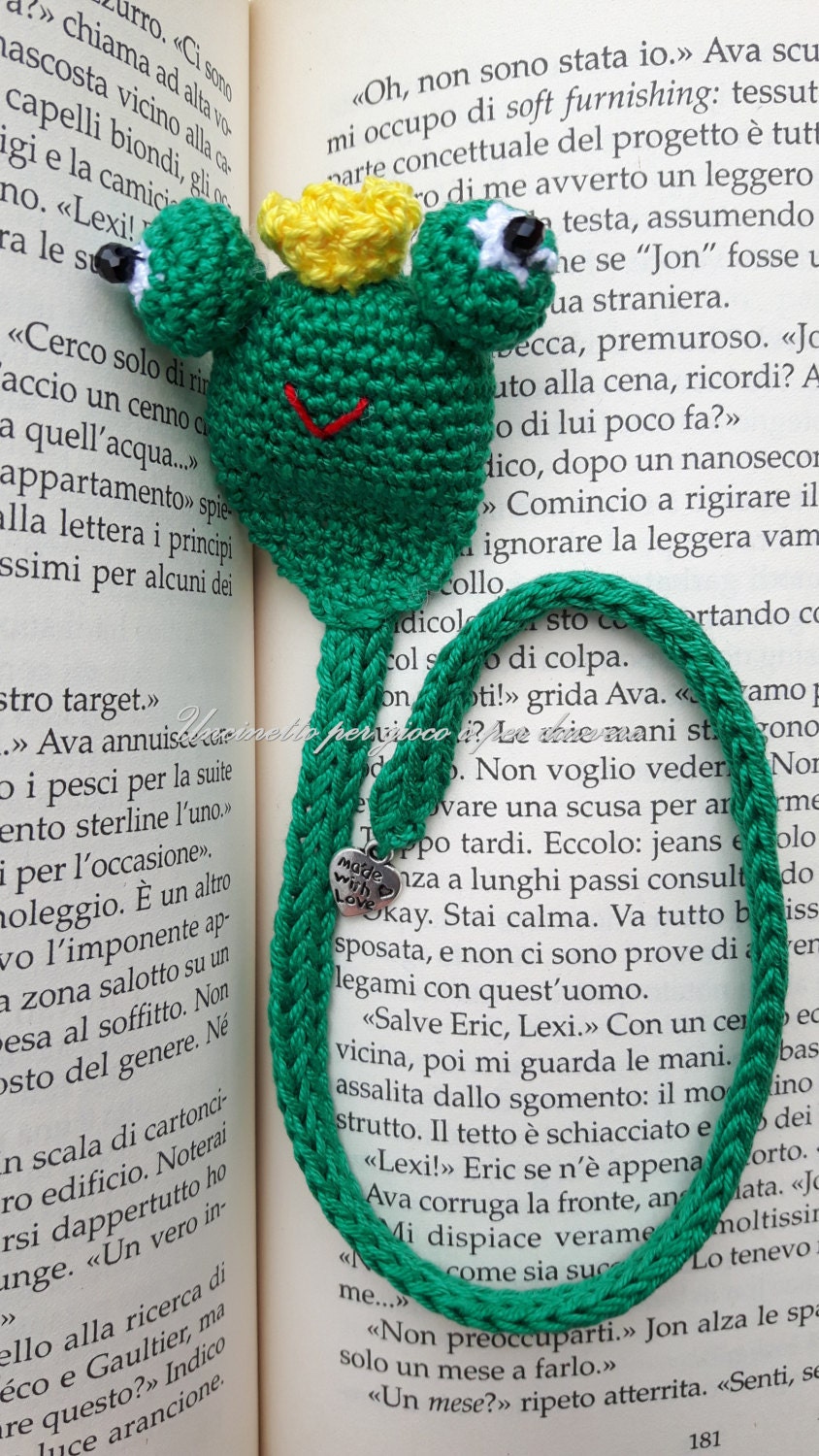 bookmark frog hand made crochet
