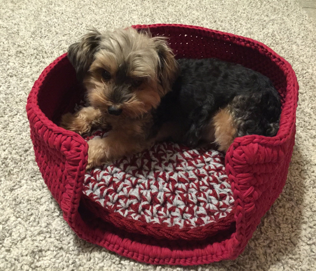 Crochet Pet Bed