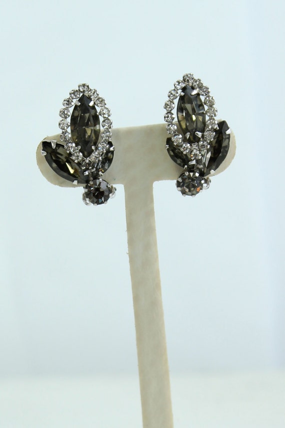 Weiss Vintage Costume Jewelry Clip On Earrings by InRetrospect208