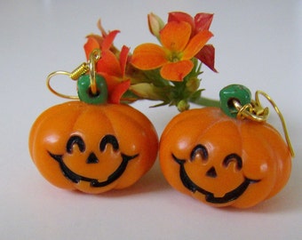 halloween jack o lantern plastic pumpkin charm earrings halloween earrings plastic pumpkin earrings - Plastic Pumpkins halloween jack o lantern plastic pumpkin charm earrings halloween earrings plastic pumpkin earrings - Plastic Pumpkins