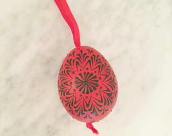 Red Egg, Ukranian Egg, Folk Art Egg, Pysanka Egg, Hand Decorated Egg, Black Red Egg, Christmas Ornament, Easter Decor