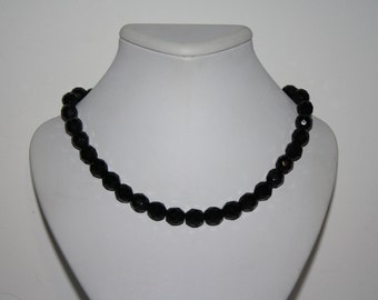 Beautiful Vintage Black Onyx Beaded 20" Necklace