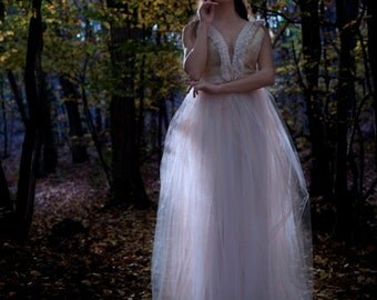 Robe de mariée " Amor" cuir or, tulle et franges