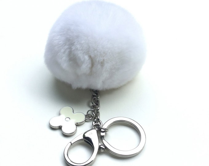 New! Summer Collection Pure White fur pom pom keychain bag charm flower clover keyring
