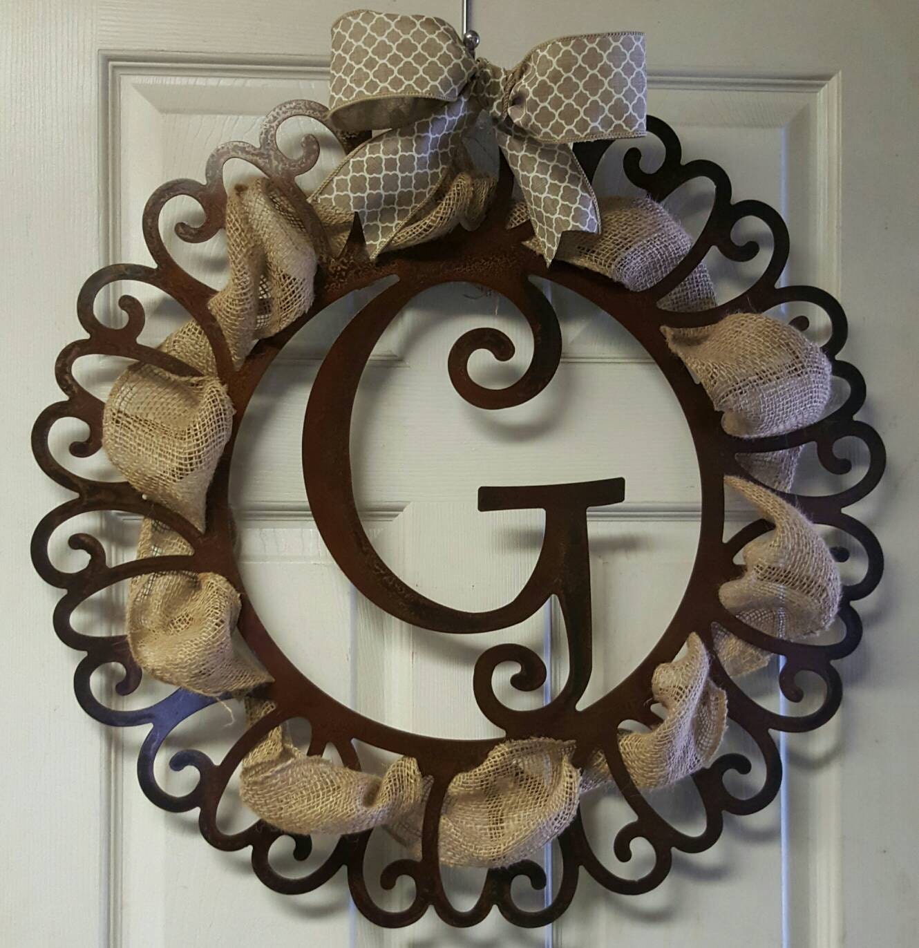 best wreath hanger for glass front door