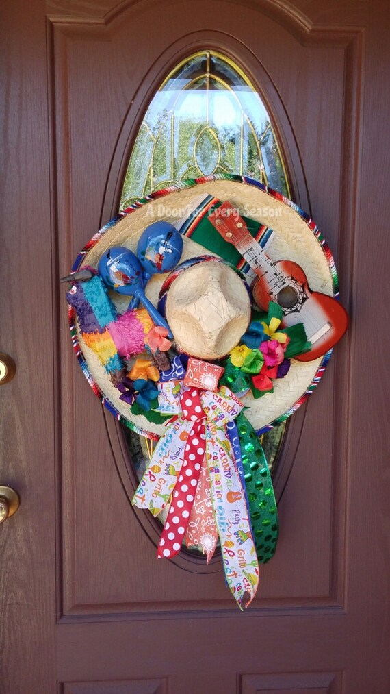 Items similar to Sombrero Wreath Door Hanger, Cinco de Mayo Decor