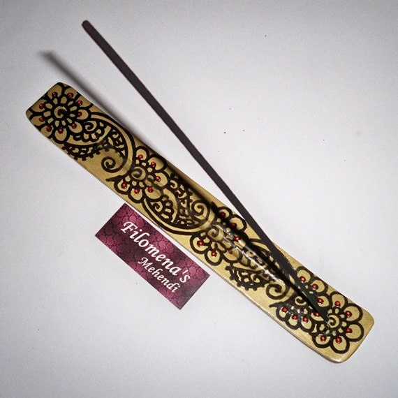 Hand Painted Wooden Incense Holder (Golden Paisley's)