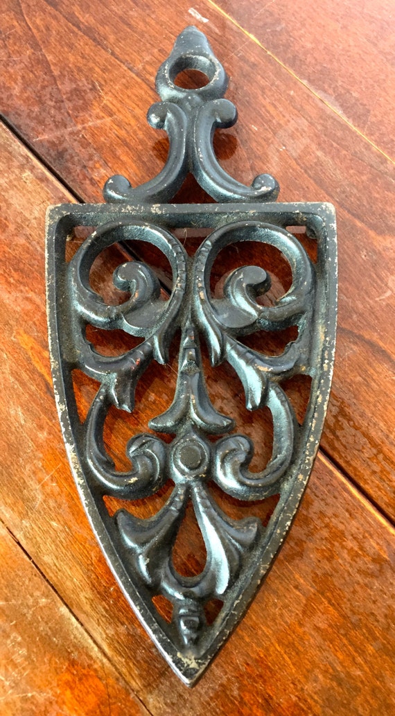 Vintage Black Cast Iron Trivet Shield Design by HighwayHitchinPost