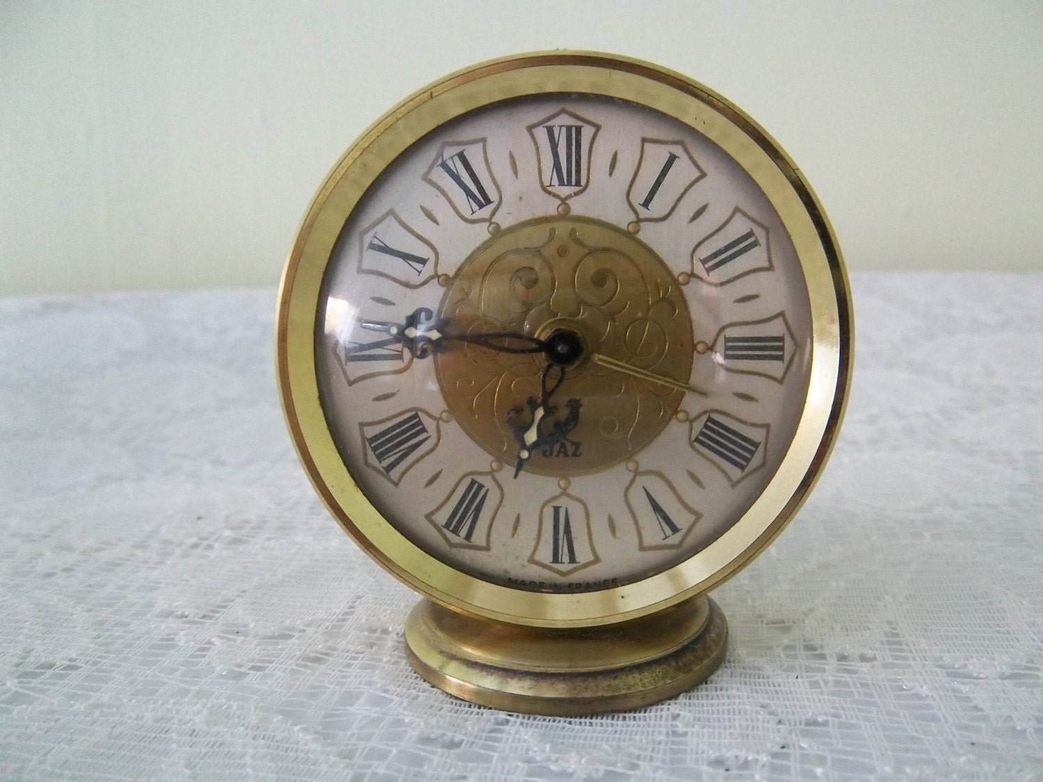 Alarm clock Jaz Gold colour Vintage clock French