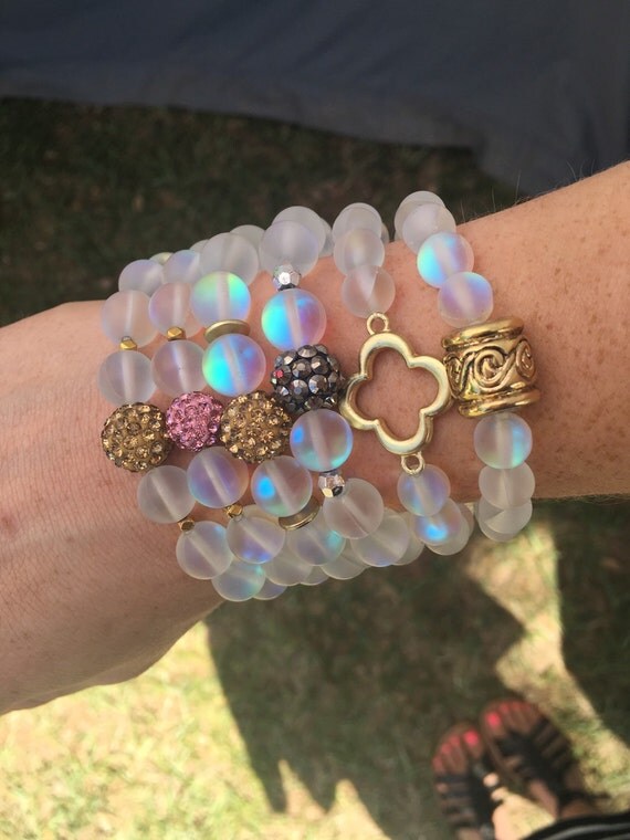 Moonstone beaded bracelet