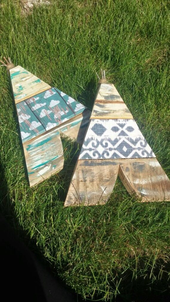 Reclaimed Pallet Wood Teepee Decor by RafterRDesigns on Etsy