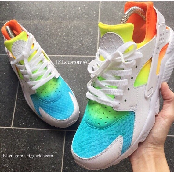 tie dye huaraches nike