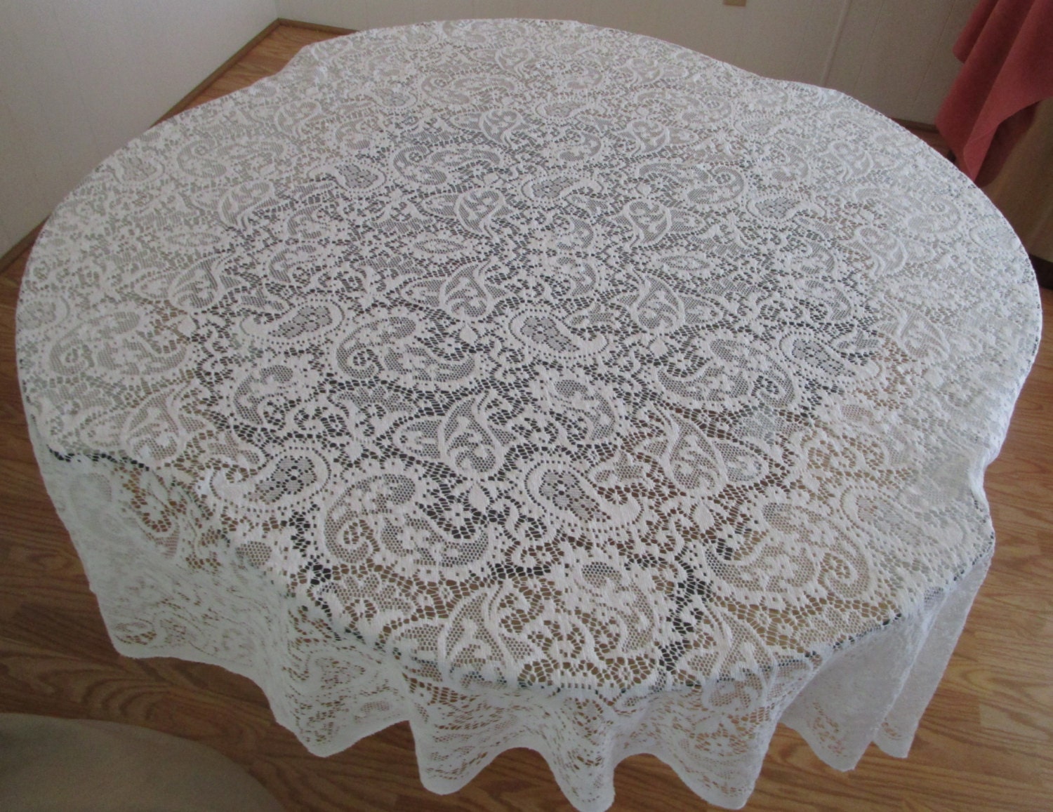 SALE Tablecloth Vintage White Lace Tablecloth Cottage Chic