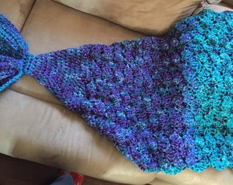 Mermaid tail blanket crochet pattern